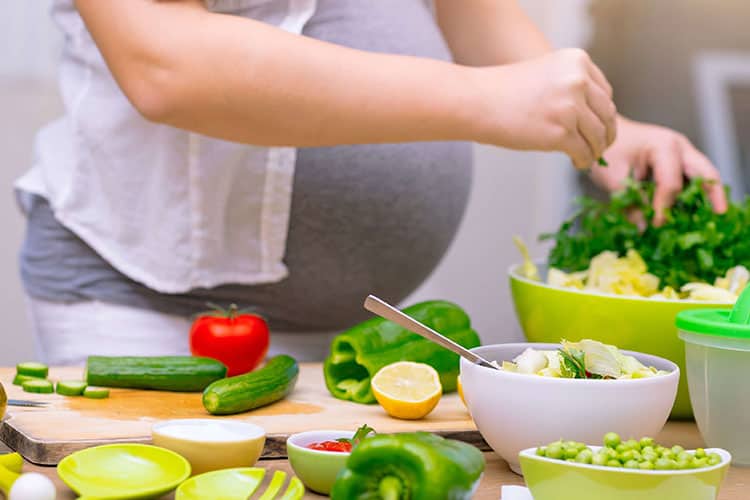 رژیم غذایی سالم موثر در کاهش ترک شک در دوران حاملگی